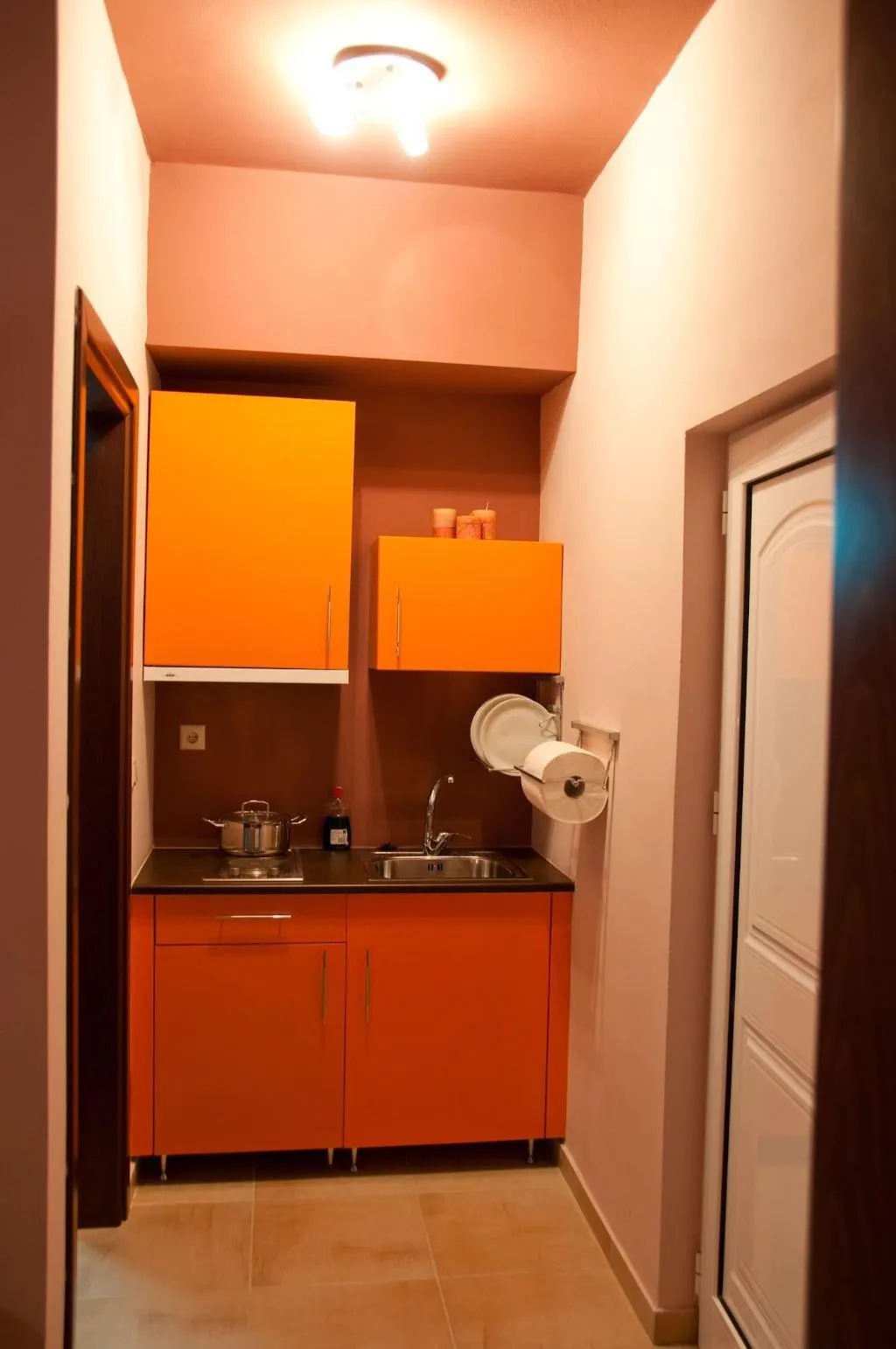 Room, Petritos Rooms And Studios, Crete
