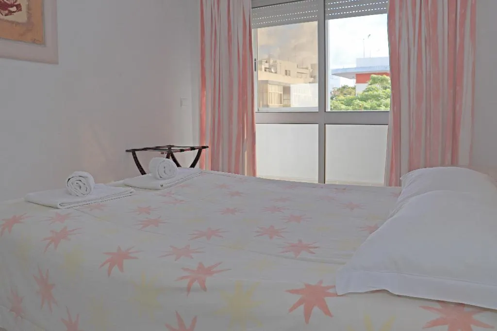 APARTMENT TWO BEDROOMS Room, Apartamentos Paula Bela by Garvetur, Algarve