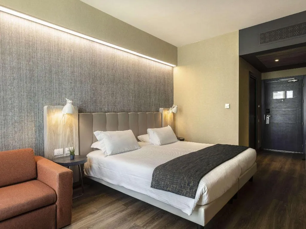 DOUBLE SUPERIOR KING BED Room, Mercure Firenze Centro, Florence