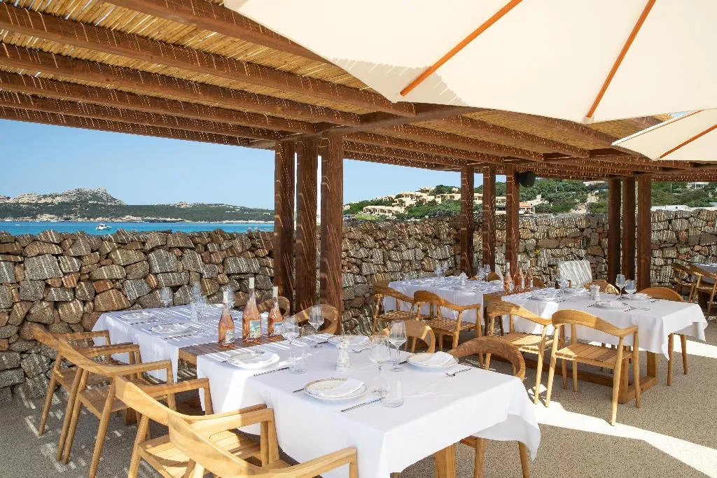 Restaurant, Mangia's Santa Teresa Sardinia, Curio Collection, Olbia