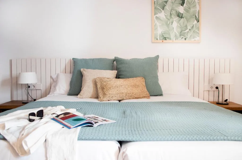 Room, Apartamentos Pinomar, Ibiza