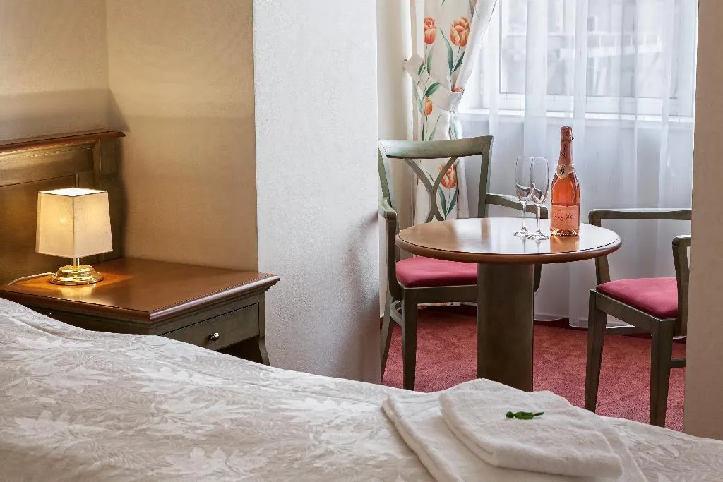 Double or Twin STANDARD Room, Augustus et Otto, Prague