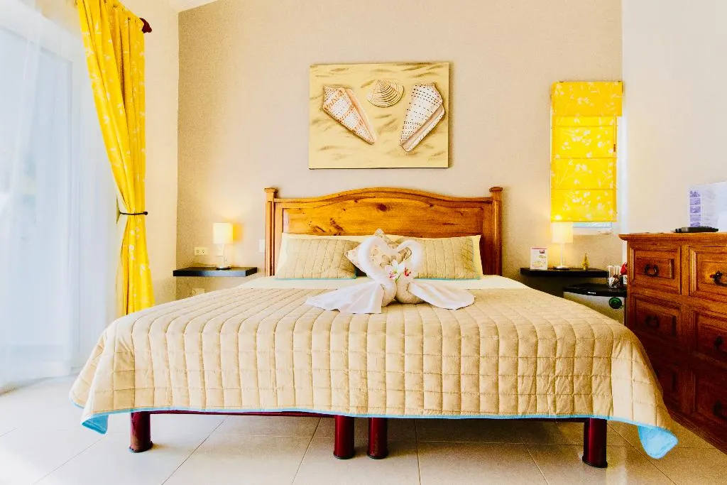 Room DELUXE BAY VIEW Room, Dolce Vita Caribe B&B, Playa Del Carmen