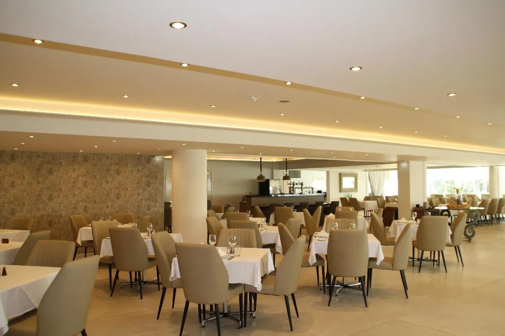 Restaurant, Queens Bay, Cyprus