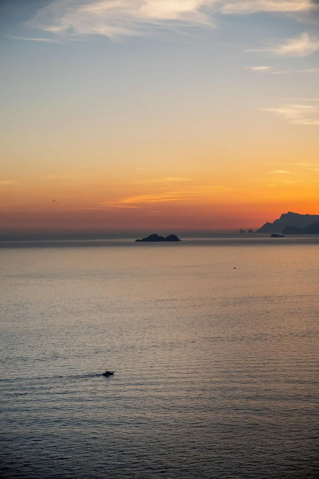 General view, Tramonto D'oro, Naples