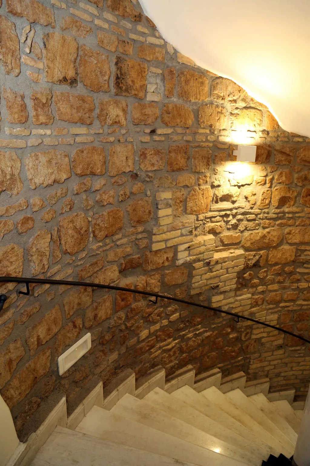 Lobby, Borromeo Hotel, Rome