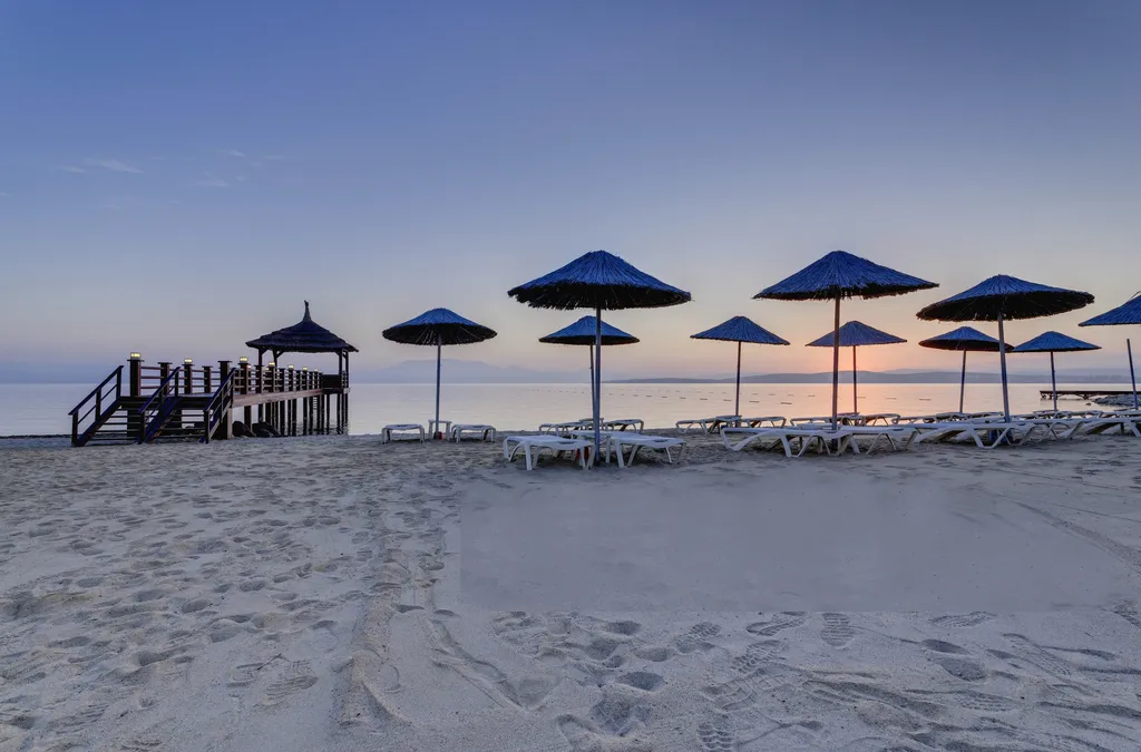 Beach, Radisson Blu Resort & SPA Cesme, Izmir