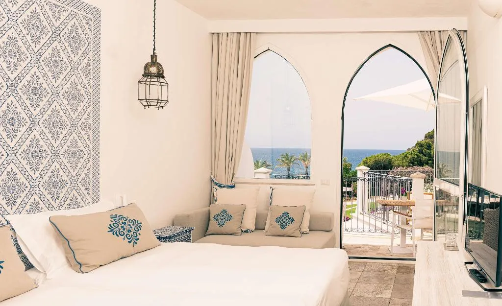 Room, Falkensteiner Resort Capo Boi, Cagliari