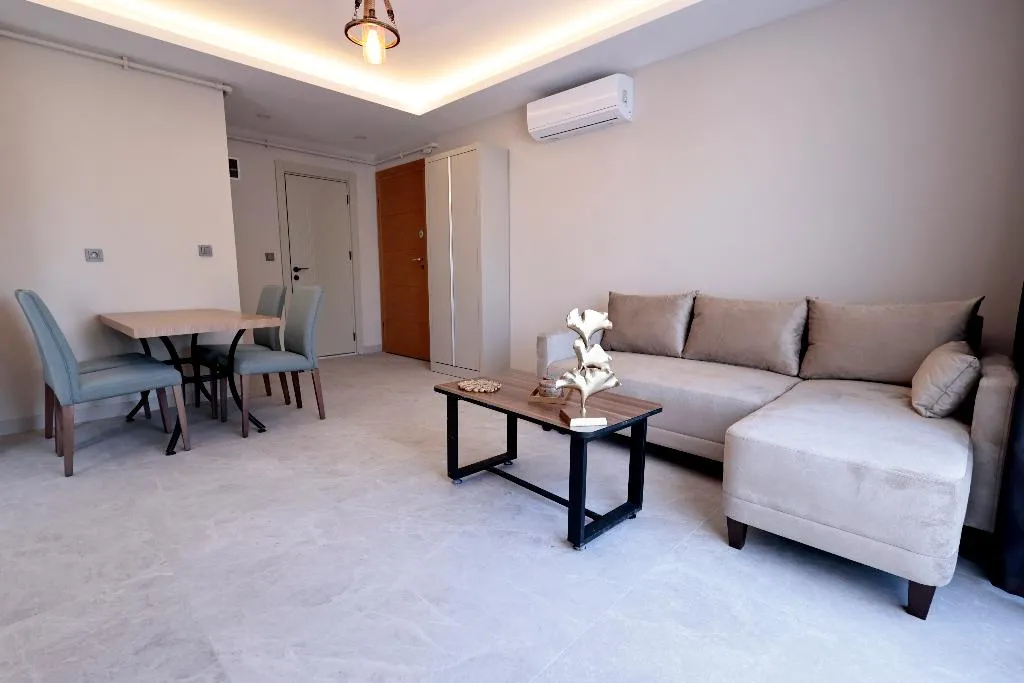 APARTMENT POOL VIEW Room, Livia Luxury Apart Hotel, Antalya