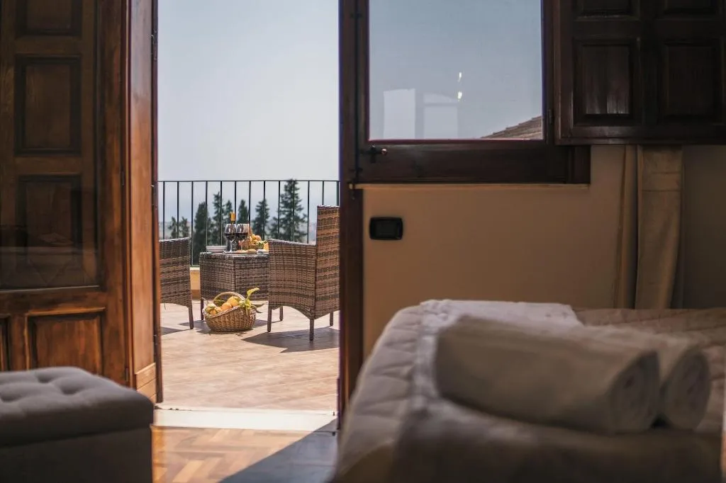 Room, Villa La Lumia B&B Suites & Apartments, Catania