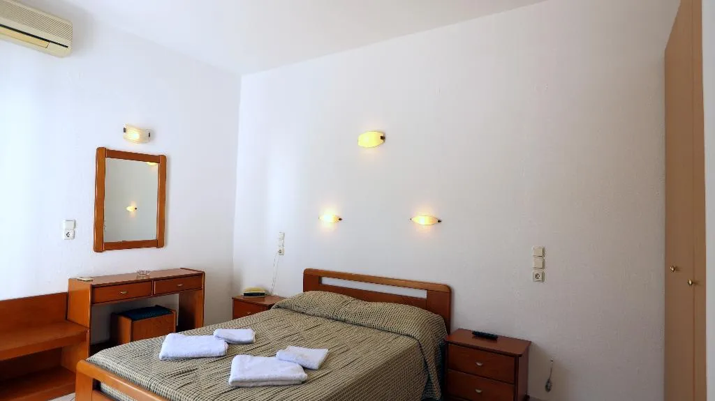 STUDIO CAPACITY 2 Room, Peter's Studios, Mykonos