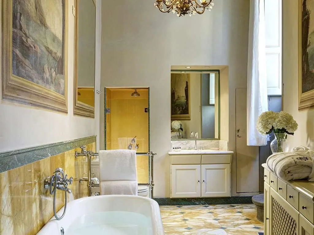Room, Palazzo Niccolini Al Duomo, Florence
