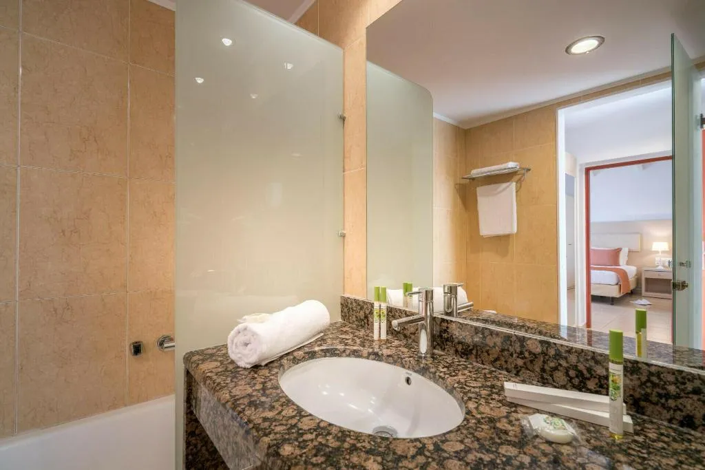SUITE WITH BALCONY Room, Galaxy Beach Resort BW Premier Collection, Zante