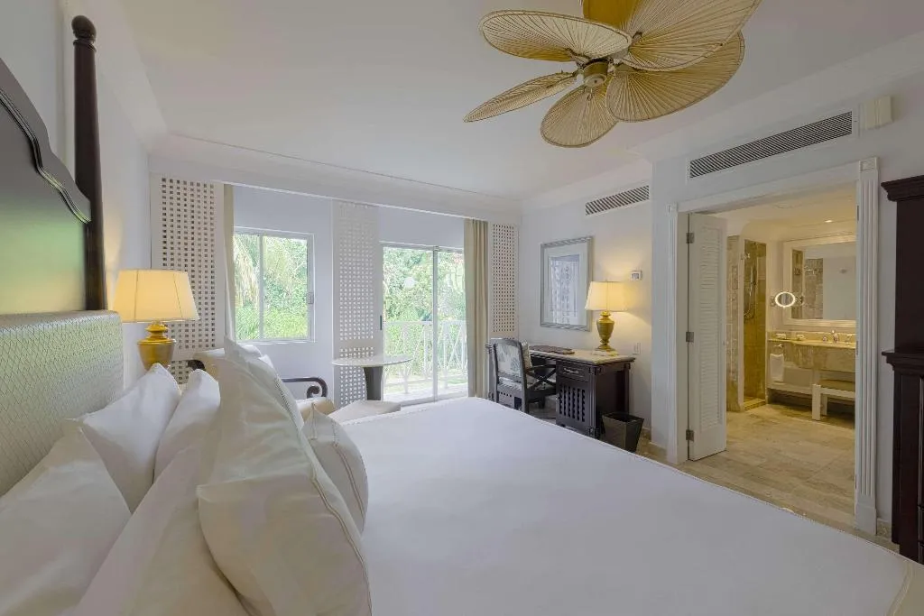 DOUBLE LUXURY Room, Royal Hideaway Playacar All Inclusive, Cancun Area