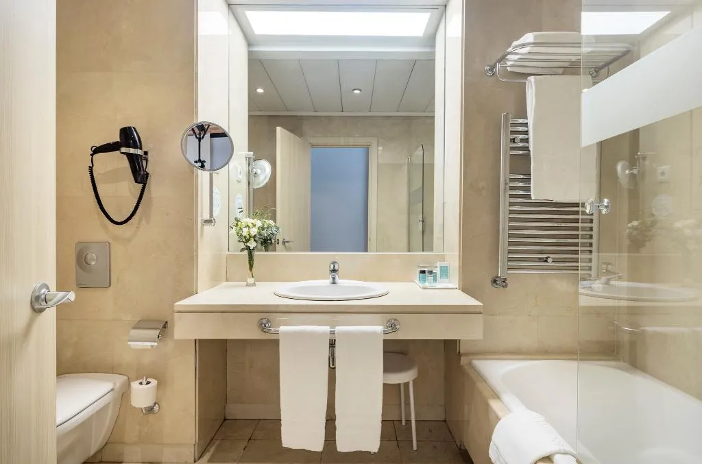 DOUBLE STANDARD Room, Ilunion Alcala Norte, Madrid