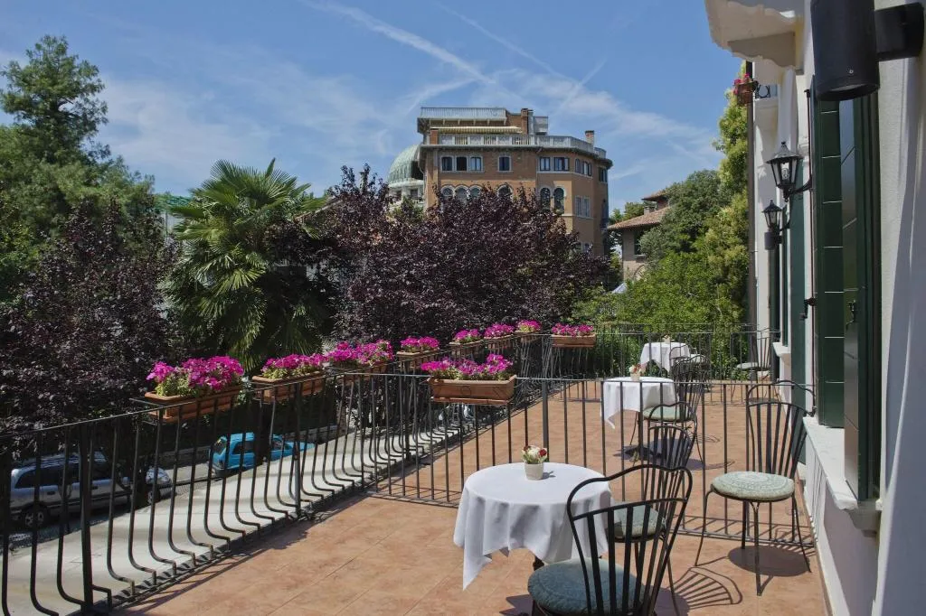 Terrace, Hotel Villa Edera, Venice