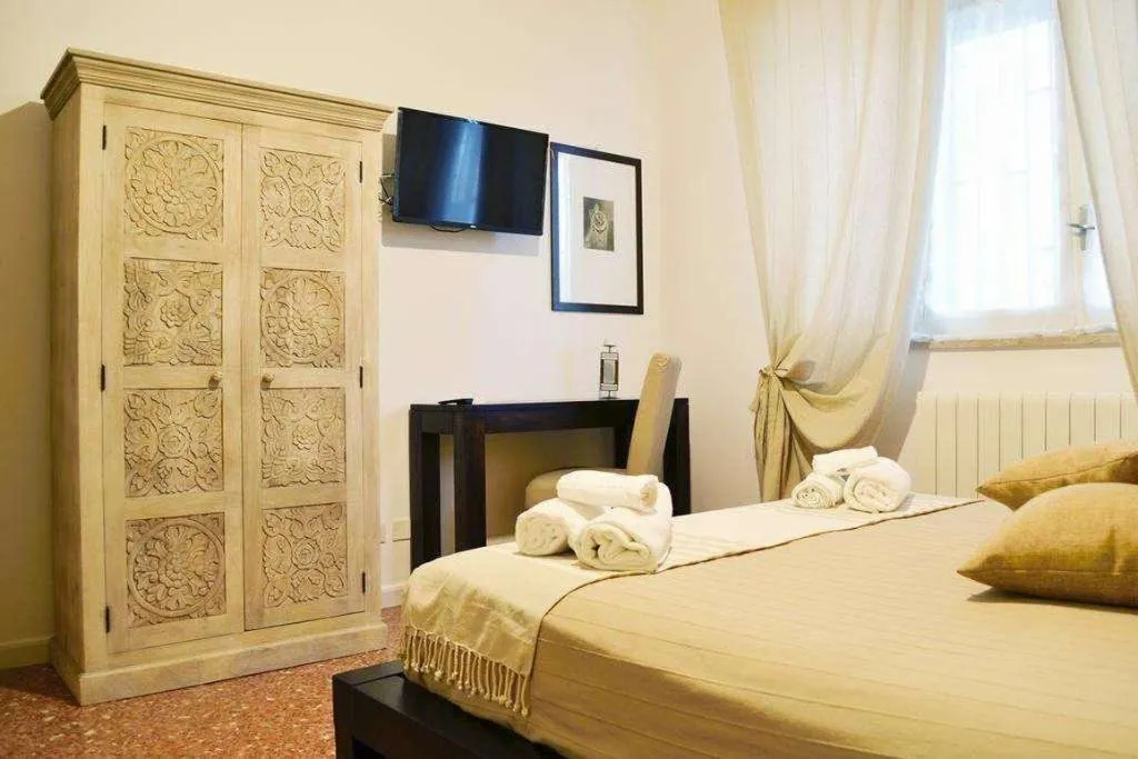 Room, Al Piazza Marina B&B, Palermo