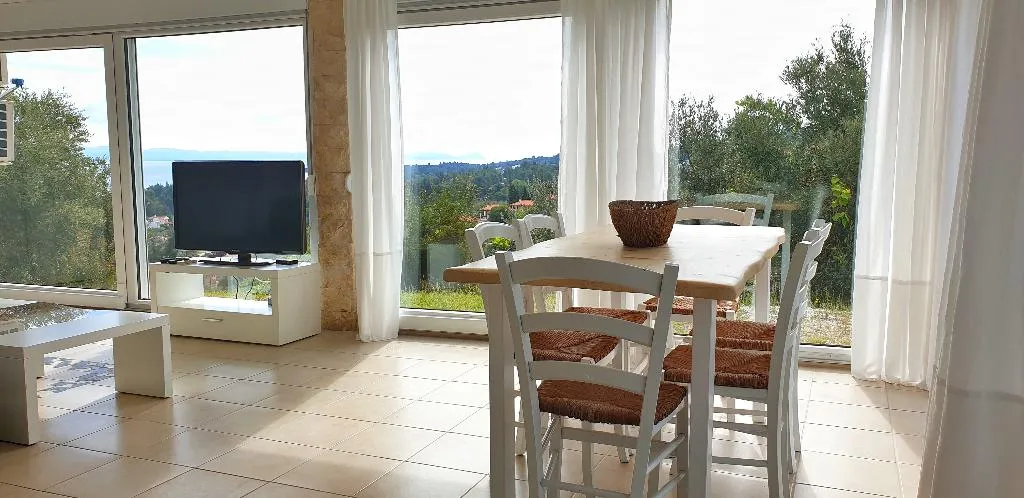 SUITE SEA VIEW TWO BEDROOMS Room, Bungalow White Apartments and Suits, Halkidiki