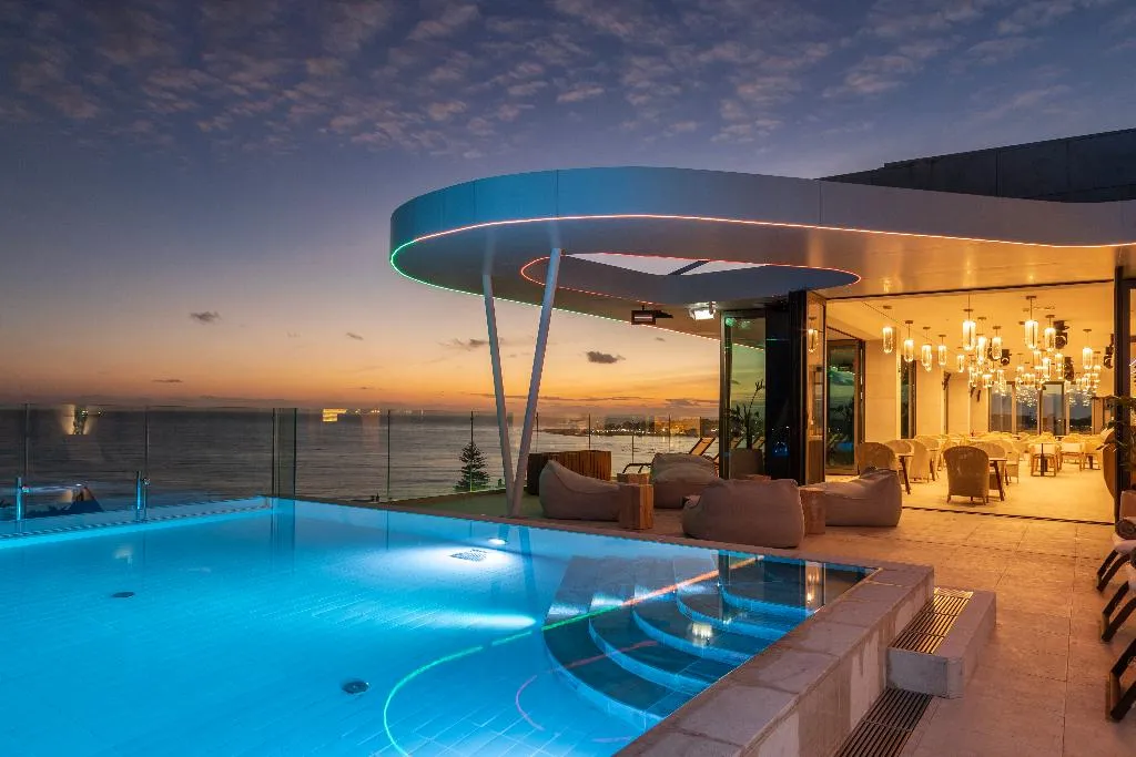 Pool, Evolution Cascais-Estoril, Lisbon
