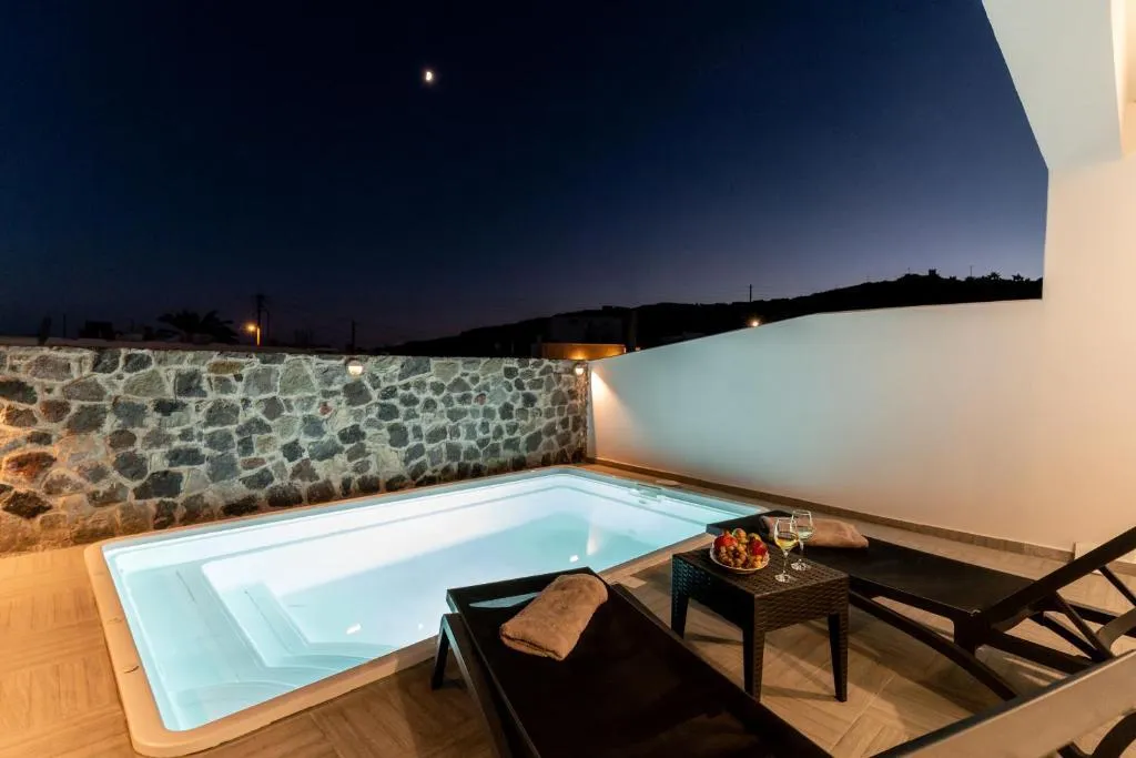 SUITE WITH PRIVATE POOL Room, Santorossa Luxury Villas, Santorini