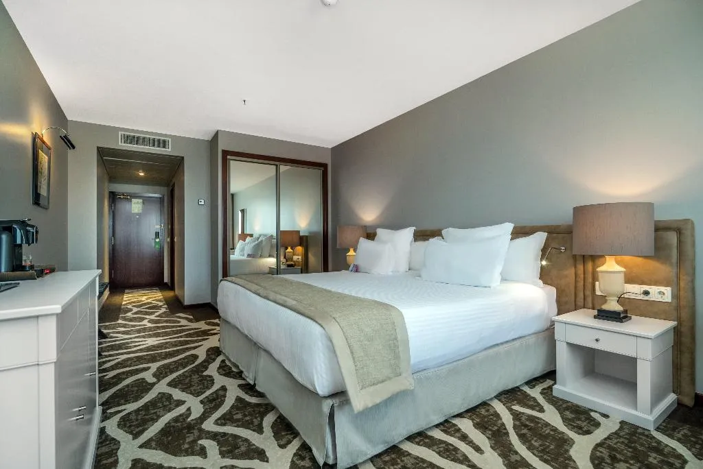 Room PREMIUM Room, Holiday Inn Porto Gaia, Porto