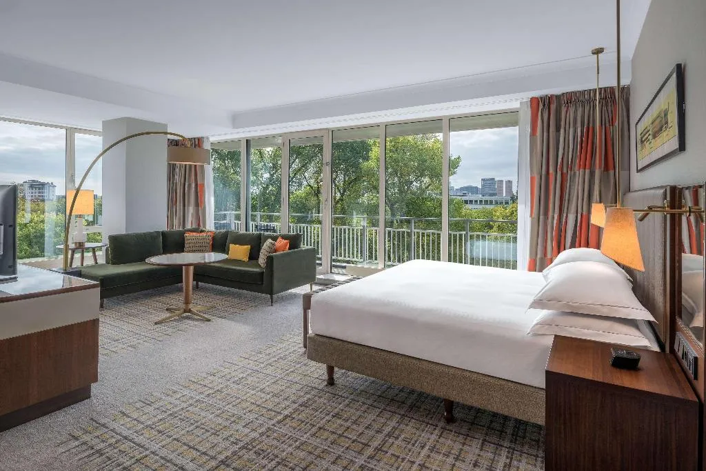 Room, Hilton Amsterdam, Amsterdam