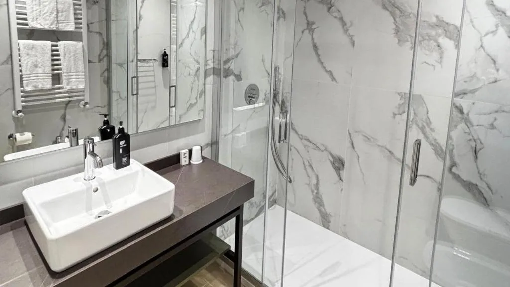 Double or Twin DELUXE Room, iH Hotels Milano Watt 13, Milan