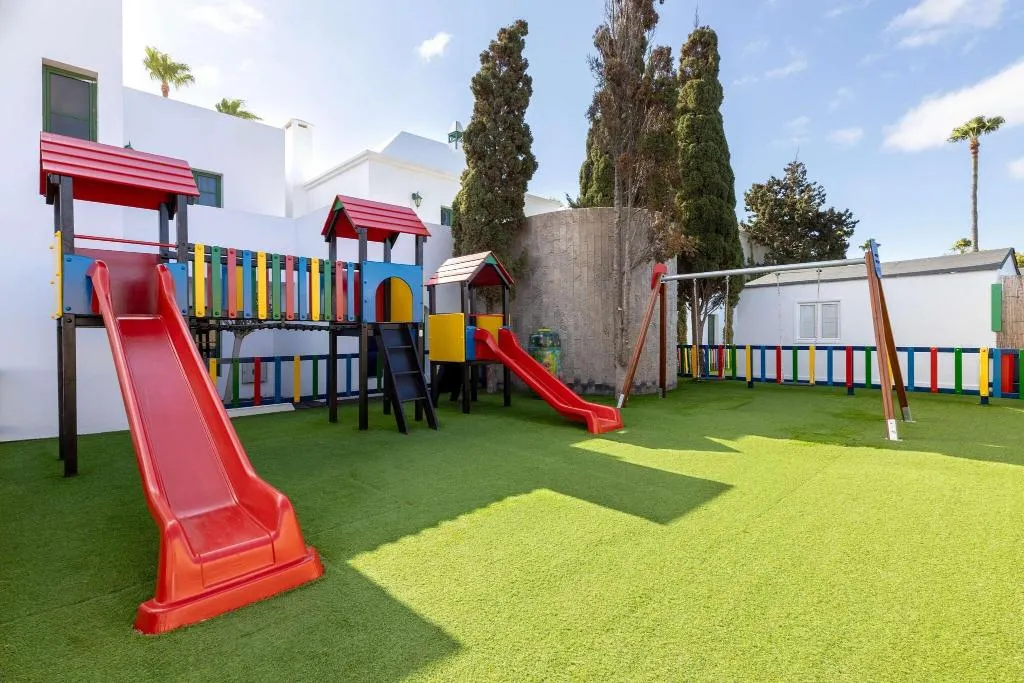 Sports and Entertainment, THB Royal, Lanzarote