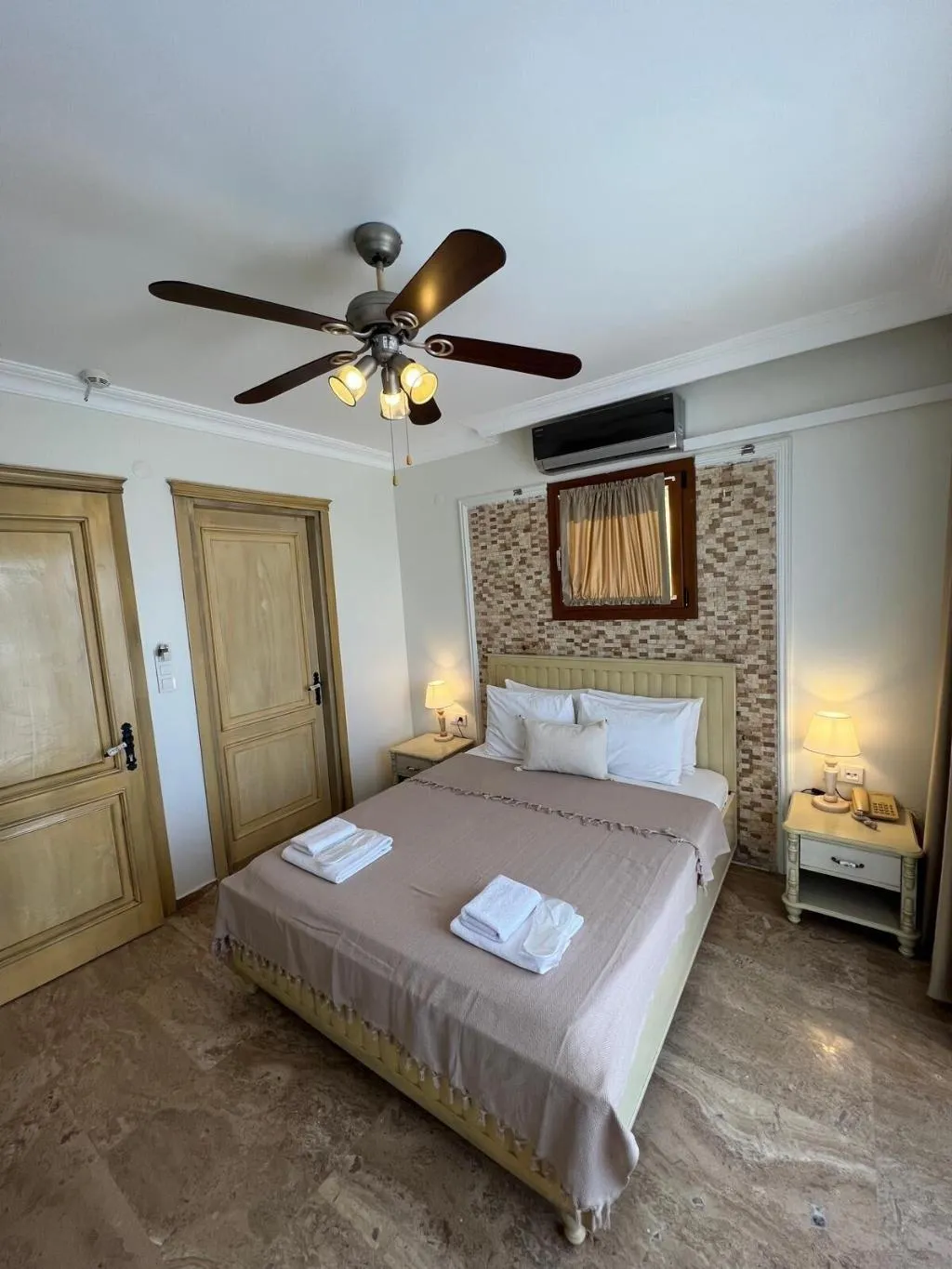Room, Cunda Paradise Otel, Izmir