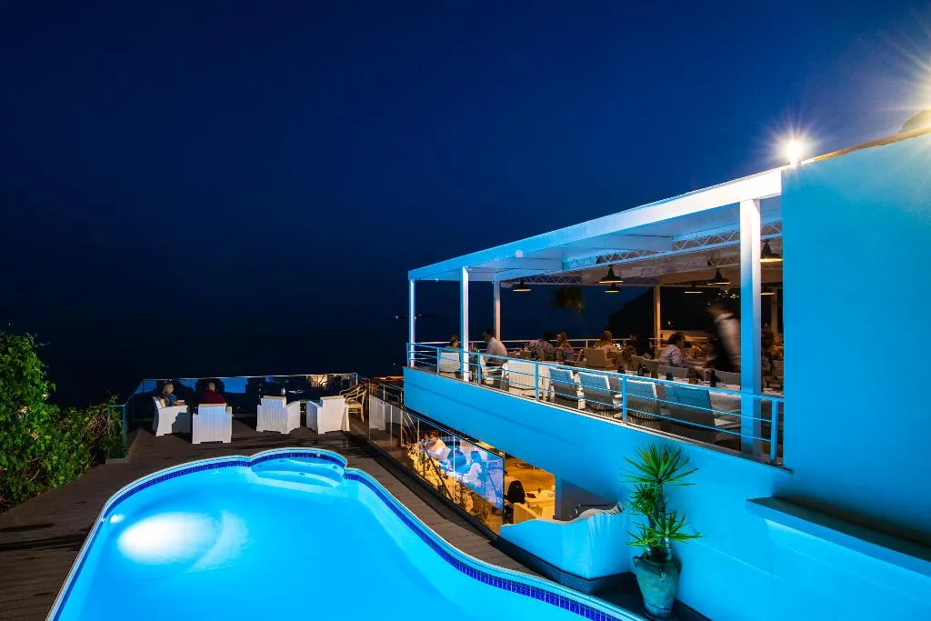 Pool, Eden Roc Positano, Naples