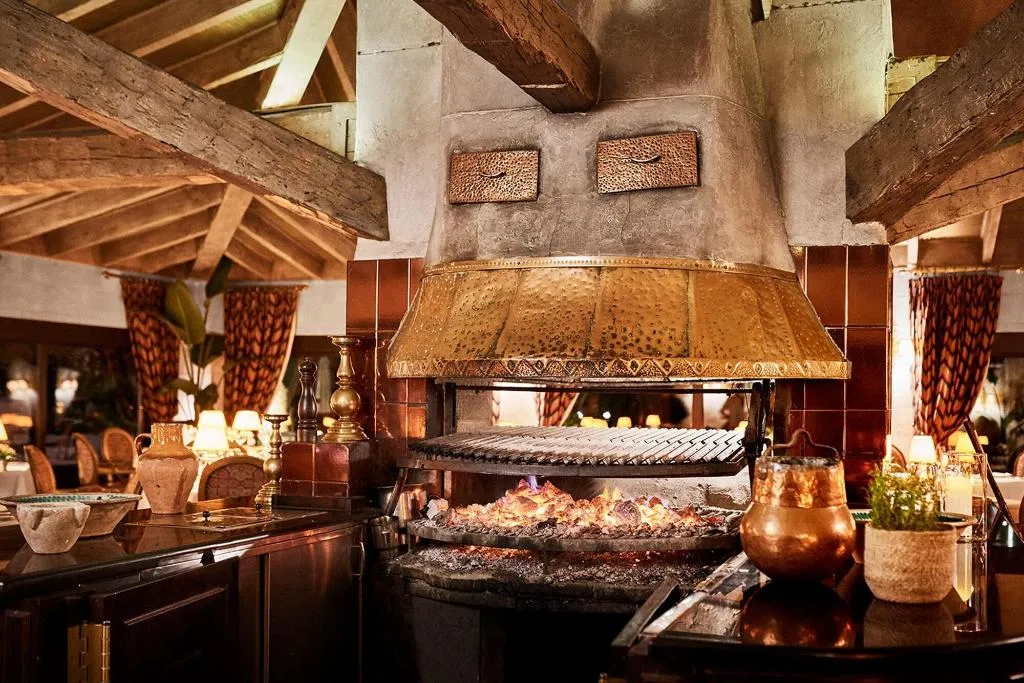 Restaurant, Marbella Club Hotel, Costa Del Sol
