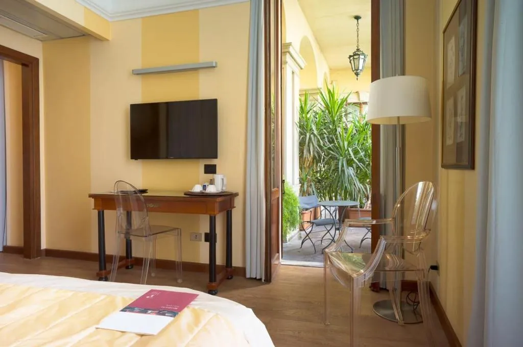 Room, Hotel Gran Duca Di York, Milan