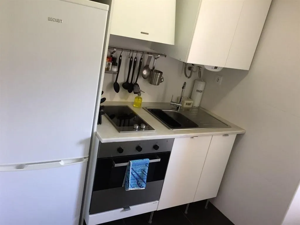 Room, Santosweethome 1, Lisbon