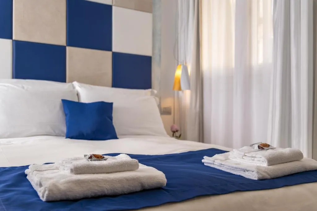 Double or Twin STANDARD Room, Ca' de la Fonte, Venice