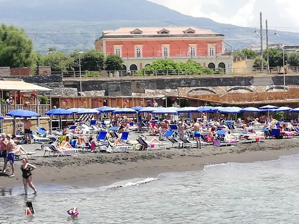 General view, I Papiri, Naples