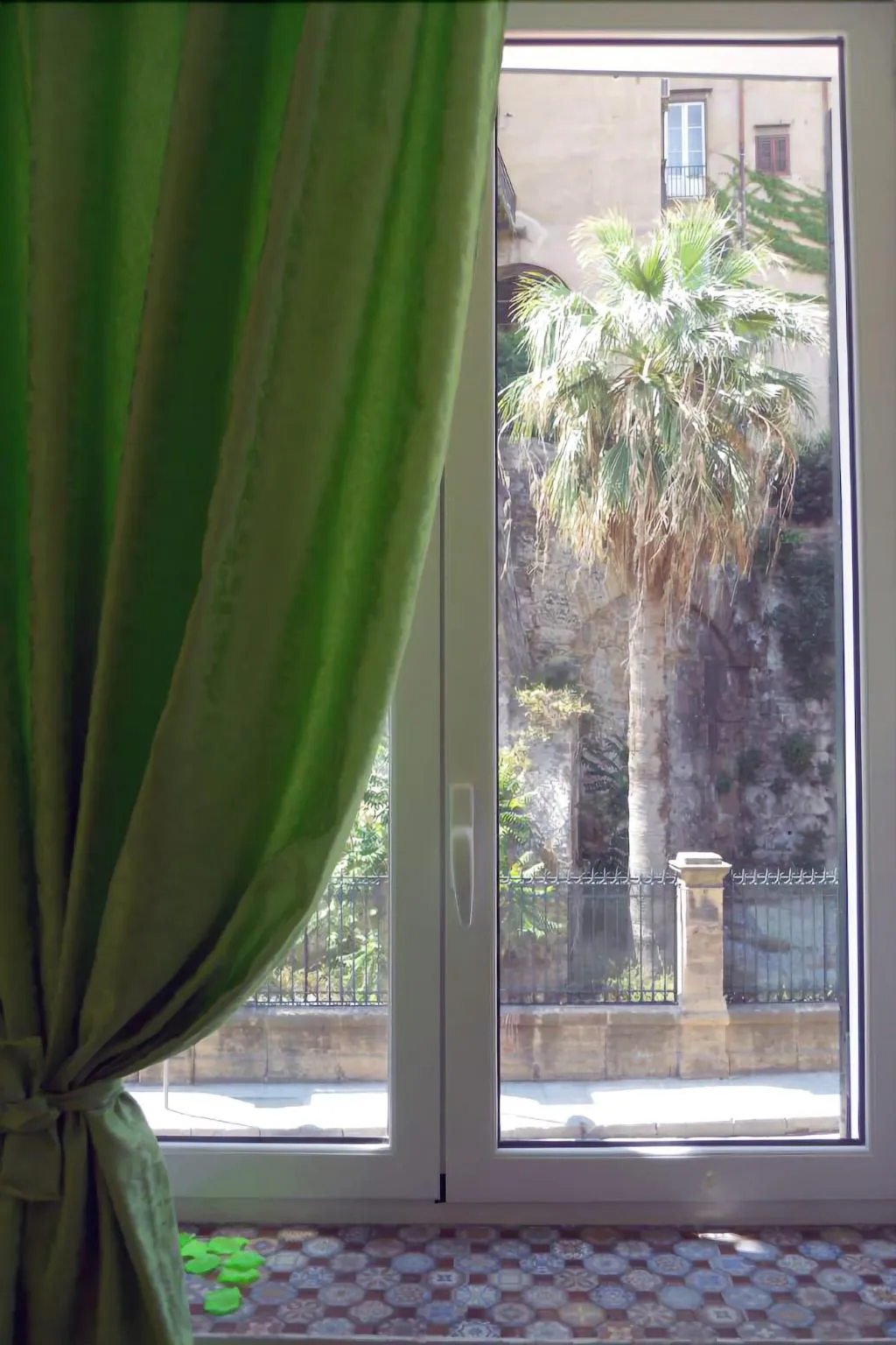 Room, Al Bastione Normanno, Catania