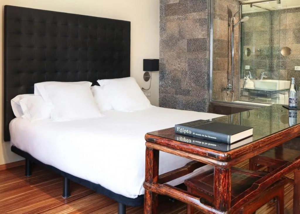 Room DELUXE Room, Gran Derby Suites, Barcelona