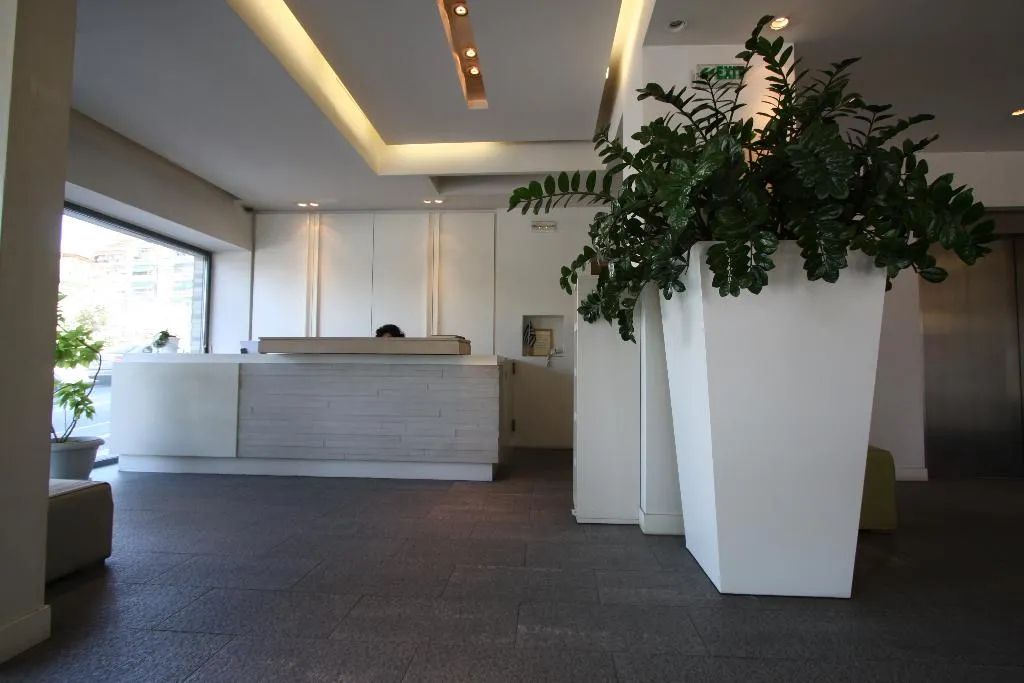 Lobby, Ariston, Athens