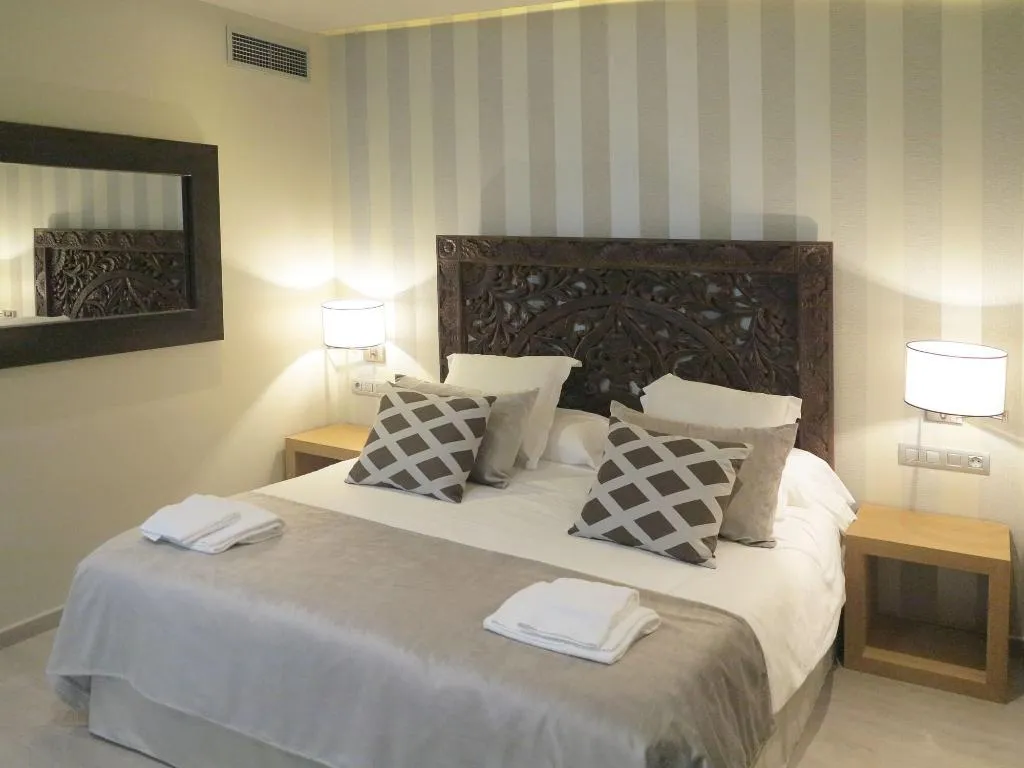 Room, Serennia Exclusive Rooms, Barcelona