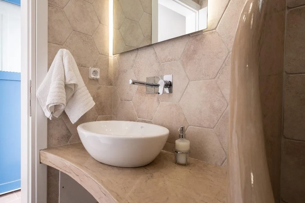 DOUBLE STANDARD Room, Tristhenia Hotel, Santorini