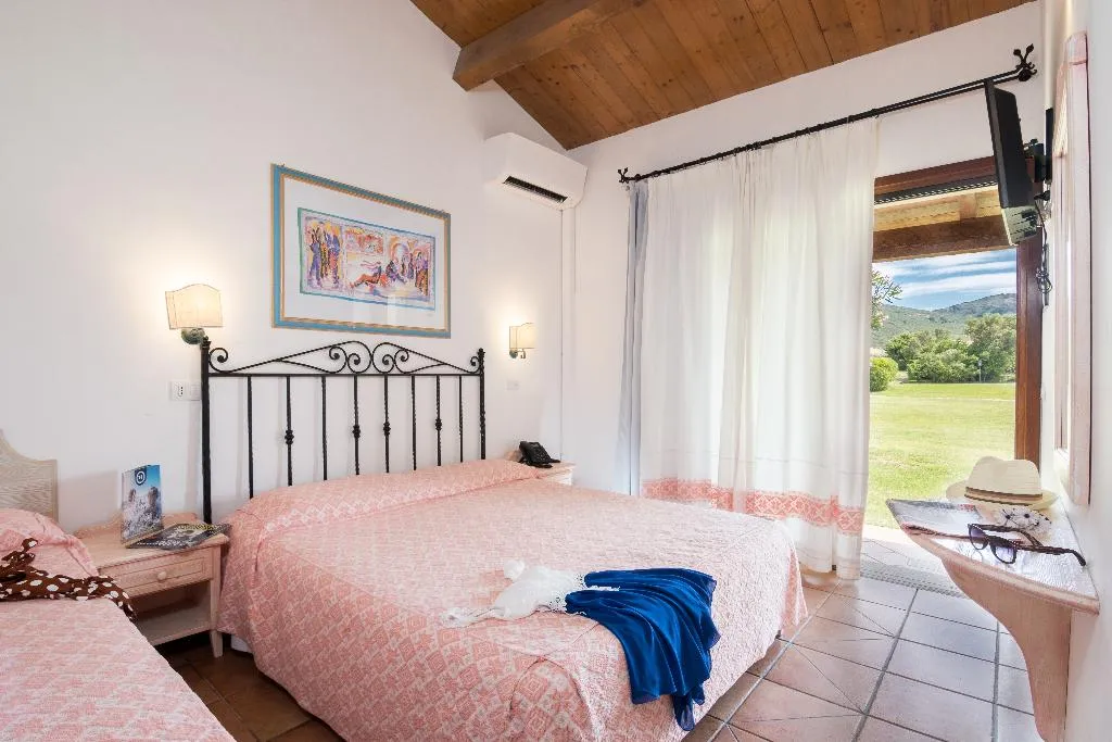 TRIPLE CLASSIC Room, TH San Teodoro - Liscia Eldi Village, Olbia