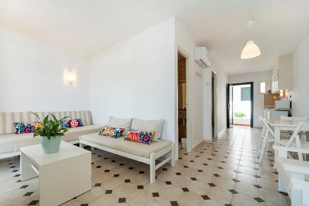 APARTMENT ONE BEDROOM Room, Beach Club, Menorca
