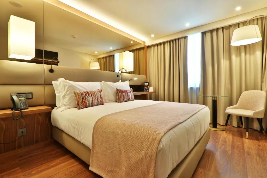 DOUBLE SUPERIOR Room, Turim Iberia Hotel, Lisbon