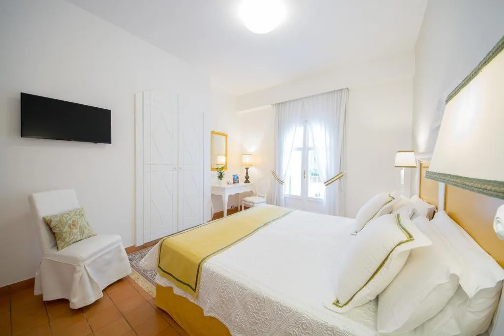 Double or Twin SUPERIOR Room, Hotel Villa Romana & SPA, Naples