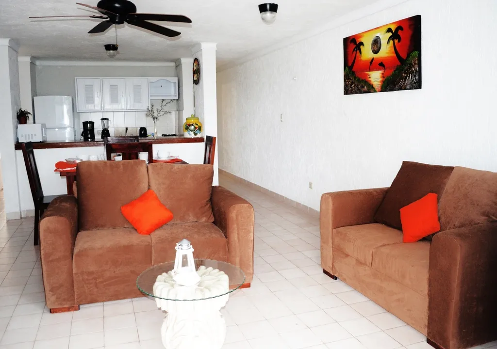 SUITE OCEAN FRONT Room, Arrecifes Suites, Cancun Area