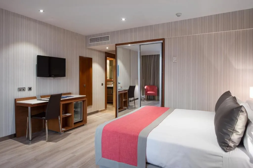 Double or Twin STANDARD Room, Catalonia Barcelona 505, Barcelona