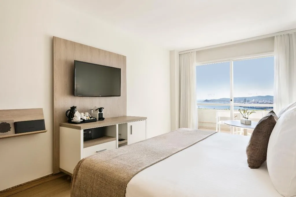 DOUBLE PREMIUM SEA VIEW Room, Melia Sitges, Costa Brava