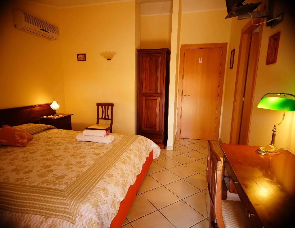 Room, B&B Casalotto Inn, Catania