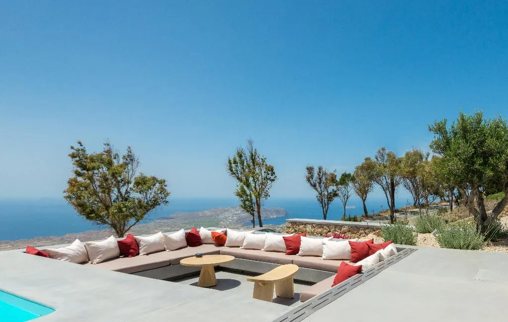 SUITE WITH PRIVATE POOL Room, Santorini Heights, Santorini