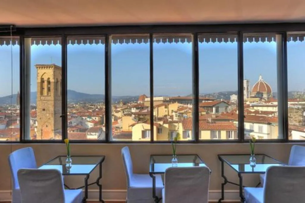 Bar, Antica Torre di via de Tornabuoni 1, Florence
